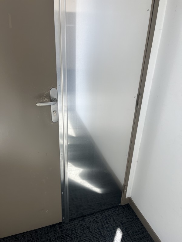 Changement de serrure suite à un cambriolage dans des bureaux à Balma 