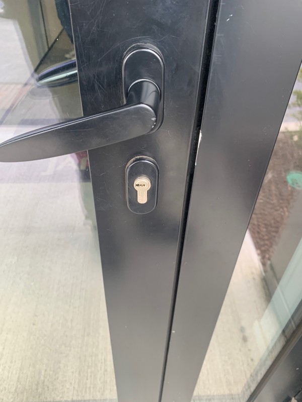 Serrurier pour ouvrir la porte avec une serrure bloquée à Tournefeuille proche de Toulouse