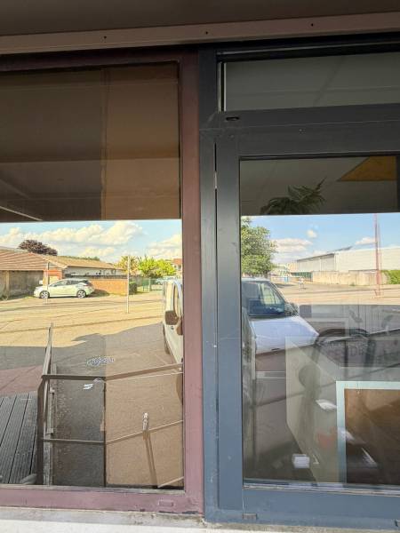 Fermeture provisoire en place, local sécurisé, Blagnac 31